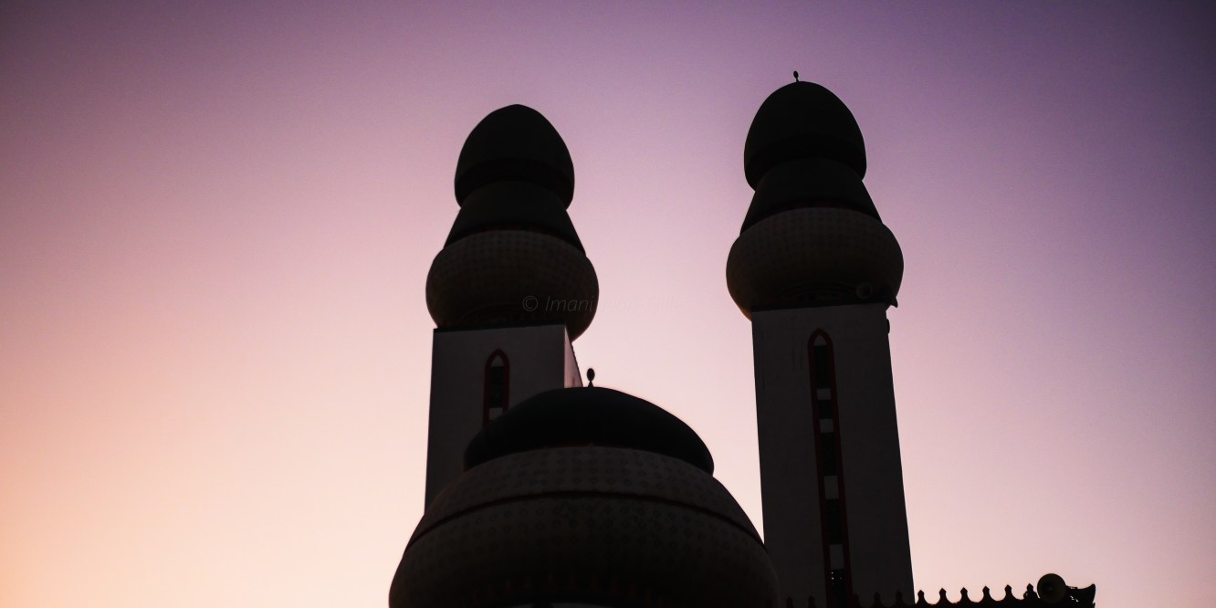 The seaside Mosque Of The Divinity